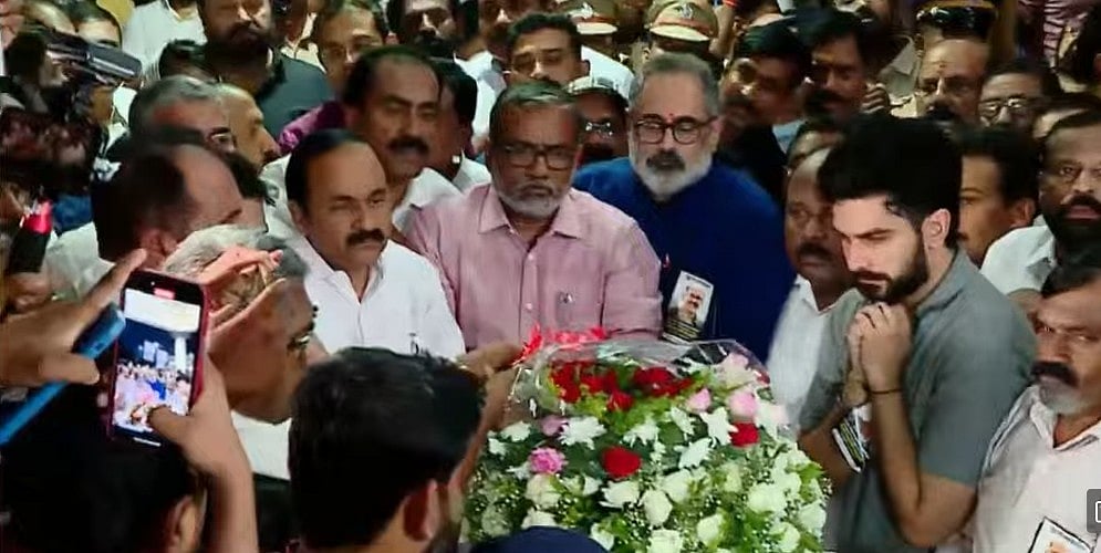 കേരളത്തിന്റെ നൊമ്പരം; പഹല്‍ഗാം ഭീകരാക്രമണത്തില്‍ കൊല്ലപ്പെട്ട രാമചന്ദ്രന്റെ മൃതദേഹം കൊച്ചിയിലെത്തിച്ചു