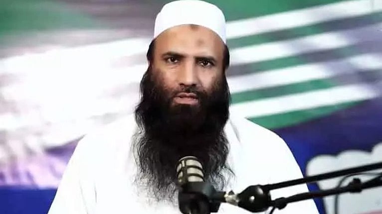 'പാകിസ്ഥാന്റെ പ്രിയപ്പെട്ട സ്വത്ത്', രണ്ടു മാസം മുമ്പ് സൈന്യത്തിന്റെ അതിഥി; ആരാണ് സെയ്ഫുള്ള കസൂരി? 