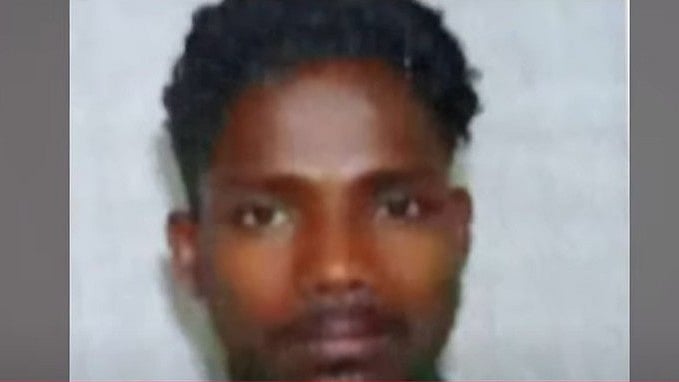 തിരുവനന്തപുരത്ത് അച്ഛന്‍ മകനെ വെട്ടിക്കൊലപ്പെടുത്തി