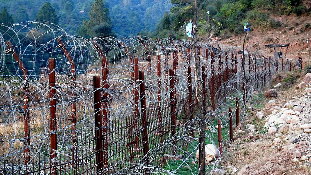 'ചൈന അവസരം ഉപയോഗിച്ചു', ഇന്ത്യ - പാക് സംഘര്‍ഷത്തിനിടെ ആയുധങ്ങളുടെ പരീക്ഷണം നടത്തി; യുഎസ് റിപ്പോര്‍ട്ട്  