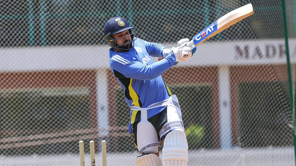 'രോഹിത് ശർമ അത്ഭുത താരം, അദ്ദേഹത്തെ പോലെ കളിച്ചവർ അപൂർവം'- അഭിനന്ദിച്ച് കപിൽ