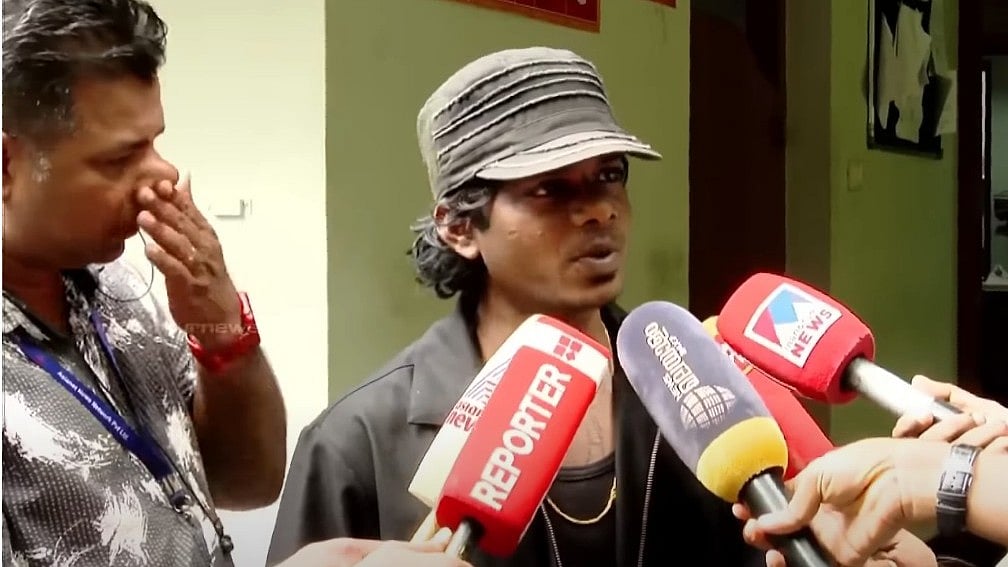 'നിങ്ങളൊക്കെ അത് ചെയ്താ മതി എന്ന ധാര്‍ഷ്ട്യമാണ്, എന്റെ രാഷ്ട്രീയത്തെ അവര്‍ ഭയക്കുന്നു'; ശശികലയ്‌ക്കെതിരെ വേടന്‍ 