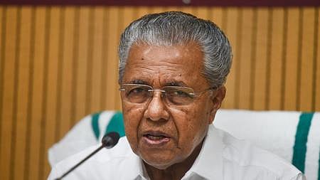 'രാജ്ഭവന്‍ ആര്‍എസ്എസ് ശാഖയല്ല; ഭാരതാംബയുടെ കയ്യിലെ കൊടി ആര്‍എസ്എസിന്റെത്'