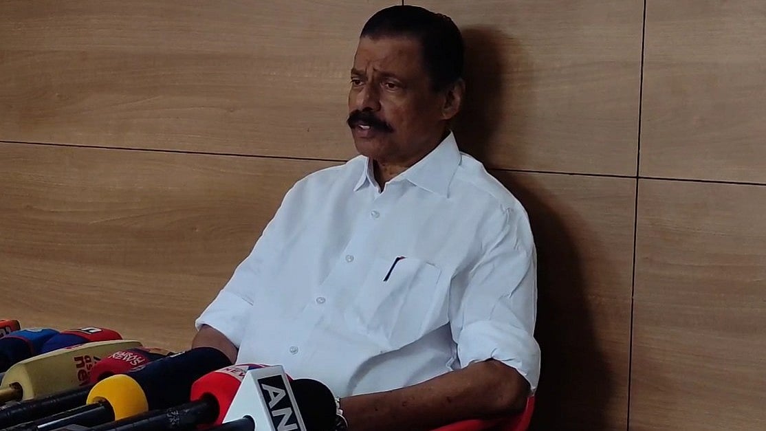 'അന്‍വര്‍ യൂദാസ്, ഇടതുമുന്നണിയെ ഒറ്റുകൊടുത്തു; നിലമ്പൂരില്‍ എല്‍ഡിഎഫ് വൻ കുതിപ്പ് നടത്തും'