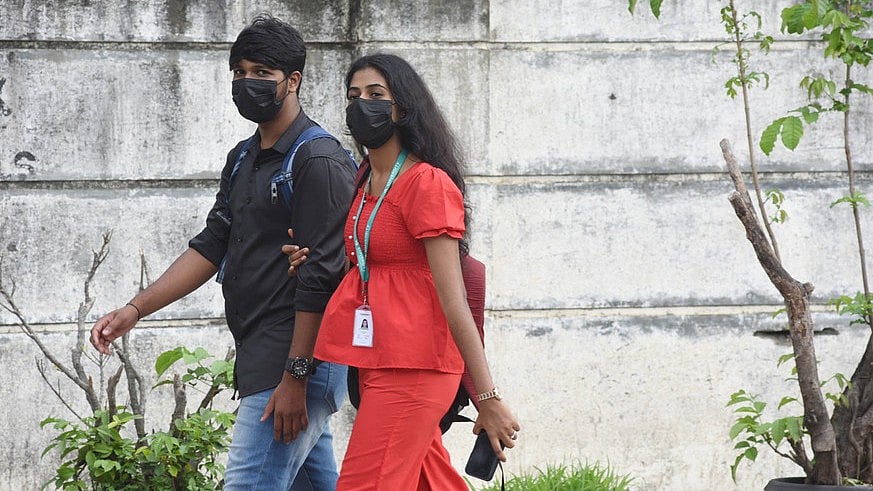 ഇന്ത്യയിലെ കോവിഡ് മരണം ഏഴായി ; കേസുകൾ 1,000 കവിഞ്ഞു,  ആശങ്കവേണ്ടെന്ന് ഐസിഎംആർ
