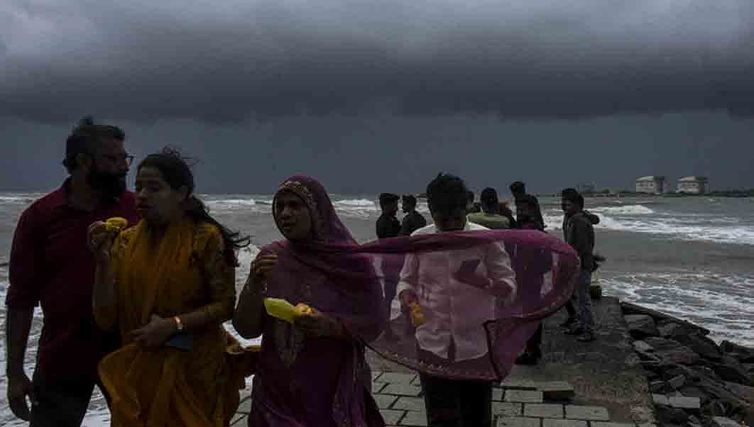 മഴ ശക്തം, ഇന്നും തുടരും; 11 ജില്ലകളില്‍ റെഡ് അലര്‍ട്ട്