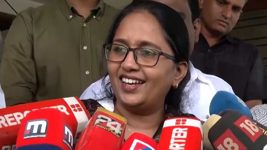 'ചോദിക്കുമല്ലോ, സ്വാഭാവികമല്ലേ'; എം ടി രമേശ് സന്ദര്‍ശിച്ച കോണ്‍ഗ്രസ് വനിതാ നേതാവിനെ വിളിപ്പിച്ച് വിഡി സതീശന്‍