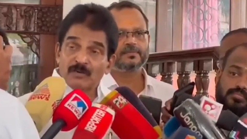 സംഗതികള്‍ വളരെ വ്യക്തം, കേരളത്തിലേത് അദാനിയെ കണ്ടാല്‍ കവാത്ത് മറക്കുന്ന സര്‍ക്കാര്‍: കെ സി വേണുഗോപാല്‍