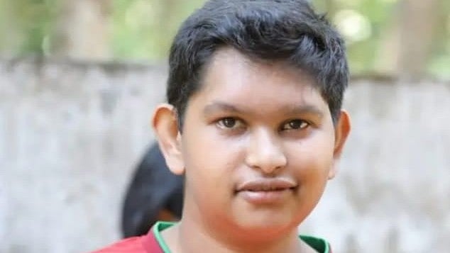 ബസിന്റെ ഡോര്‍ അടച്ചില്ല, തെറിച്ചുവീണ സ്‌പെഷ്യല്‍ സ്‌കൂള്‍ വിദ്യാര്‍ഥിക്ക് ദാരുണാന്ത്യം