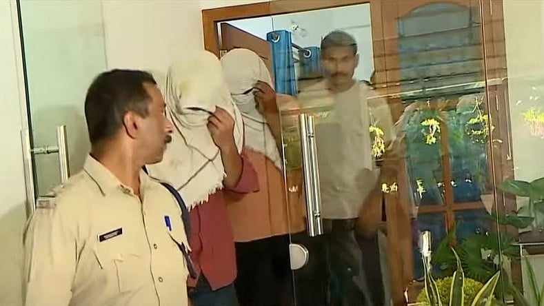 ധനസമ്പാദനം ലക്ഷ്യമിട്ട് ലൈംഗികവൃത്തി, ഇടപാടുകാരെ എത്തിച്ച് പൊലീസുകാര്‍; മലാപ്പറമ്പ് സെക്‌സ് റാക്കറ്റ് കേസില്‍ കുറ്റപത്രം