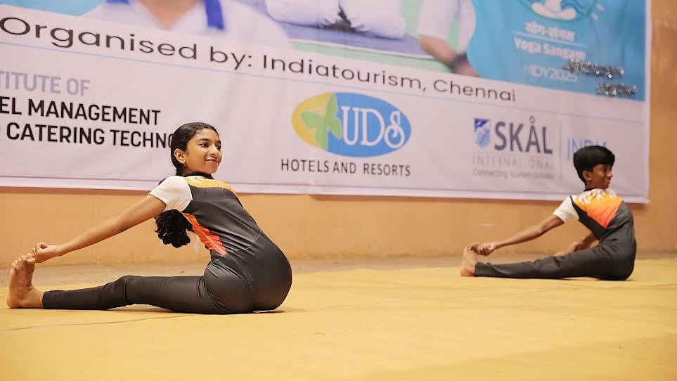 'യോ​ഗ ഫോർ വൺ എർത്ത്, വൺ ഹെൽത്ത്'; യോ​ഗാദിനം വിവിധ പരിപാടികളോടെ ആഘോഷിച്ച് ഐഎച്എംസിടി