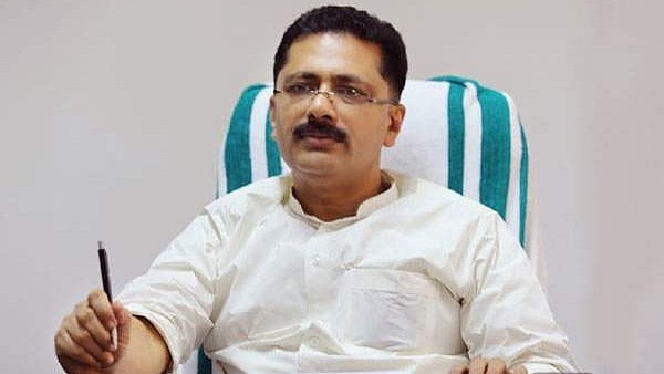 'സംബന്ധത്തെക്കാള്‍ എന്തുകൊണ്ടും നല്ലത് വേളിയാണ്!' യുഡിഎഫ്- ജമാഅത്തെ ഇസ്ലാമി ബന്ധത്തെ ട്രോളി കെ ടി ജലീല്‍