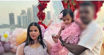 'ഒരു പട്ടിക്കുഞ്ഞിനെപ്പോലെ കുഞ്ഞു വീട്ടിൽ കിടക്കുന്നു', അയാൾക്ക് പണത്തോട്  ആർത്തിയാണ്'; ആത്മഹത്യയ്ക്ക് മുൻപ്  വിപഞ്ചിക പറഞ്ഞ വാക്കുകൾ