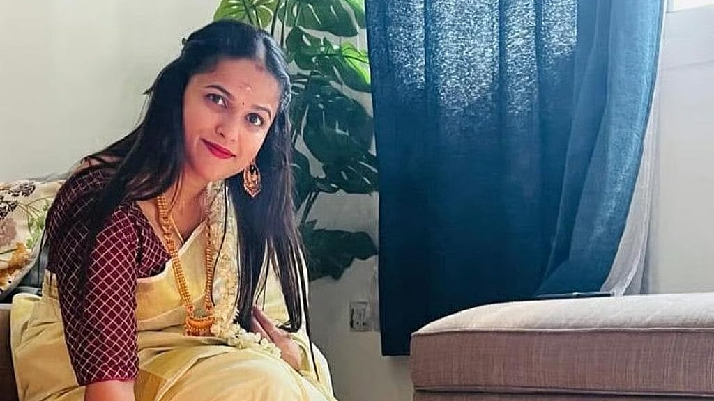 'പഞ്ച പാവമായിരുന്നു, അവളെ കൊന്നുകളഞ്ഞില്ലേ മക്കളെ, ഭര്‍തൃവീട്ടില്‍ കൊടിയ പീഡനം നേരിട്ടു'; വിപഞ്ചികയ്ക്ക് നീതി കിട്ടണമെന്ന് അമ്മ ശൈലജ