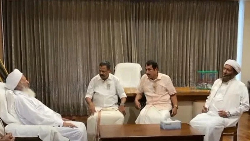 'നമ്മുടെയെല്ലാം പ്രിയപ്പെട്ട മുസലിയാര്‍'; കാന്തപുരത്തെ മര്‍ക്കസിലെത്തി കണ്ട് എം വി ഗോവിന്ദന്‍