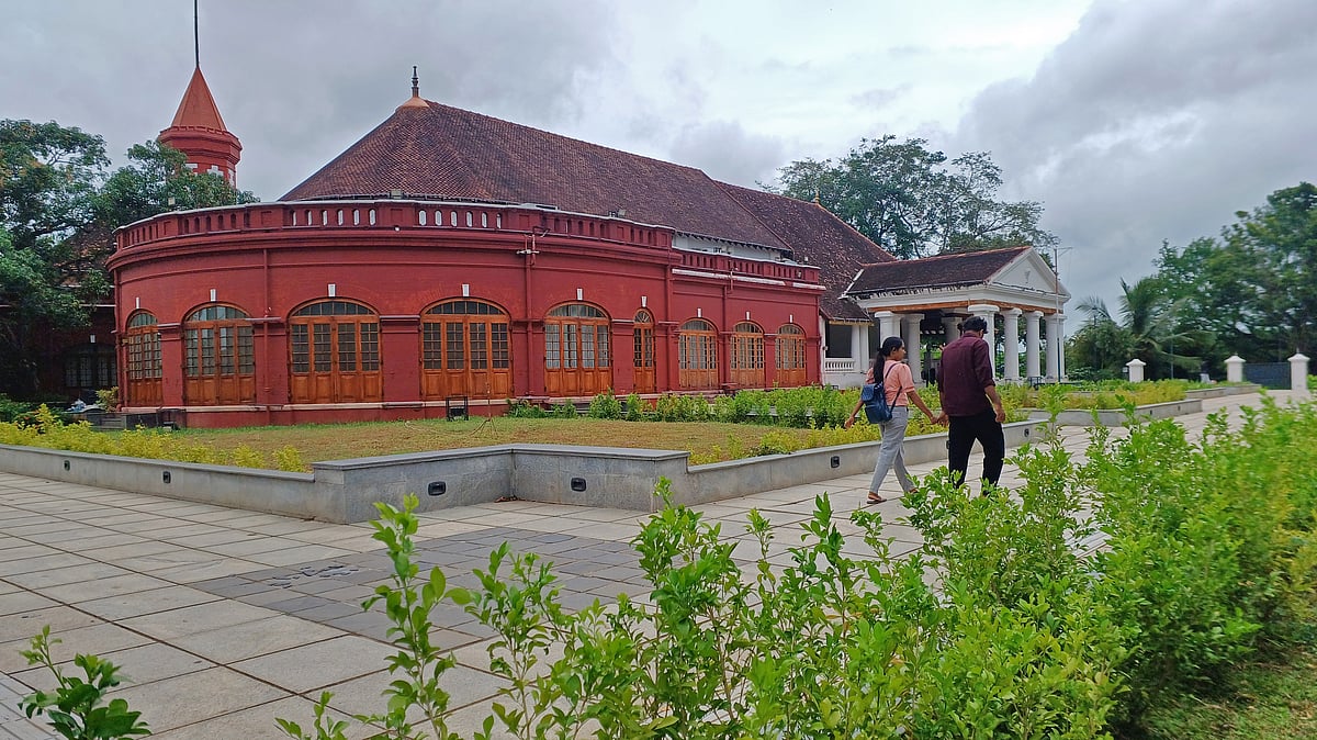 കനകക്കുന്ന് കൊട്ടാരം സംരക്ഷിത സ്മാരക പദവിക്ക് യോഗ്യമല്ലെന്ന് പുരാവസ്തുവകുപ്പ്
