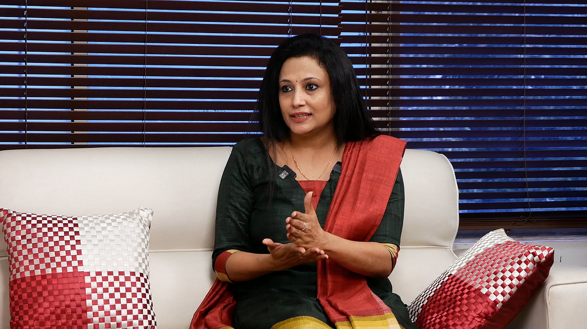 'പെൺകുട്ടികളെ വിവാഹം കഴിപ്പിച്ച് വിട്ടാൽ മാതാപിതാക്കളുടെ ഉത്തരവാദിത്തം തീരുമോ?, വിവാഹത്തോടുള്ള സമൂഹത്തിന്റെ കാഴ്ചപ്പാടിന്റെ ​ഗ്രാഫ് താഴോ‌ട്ടോ?'