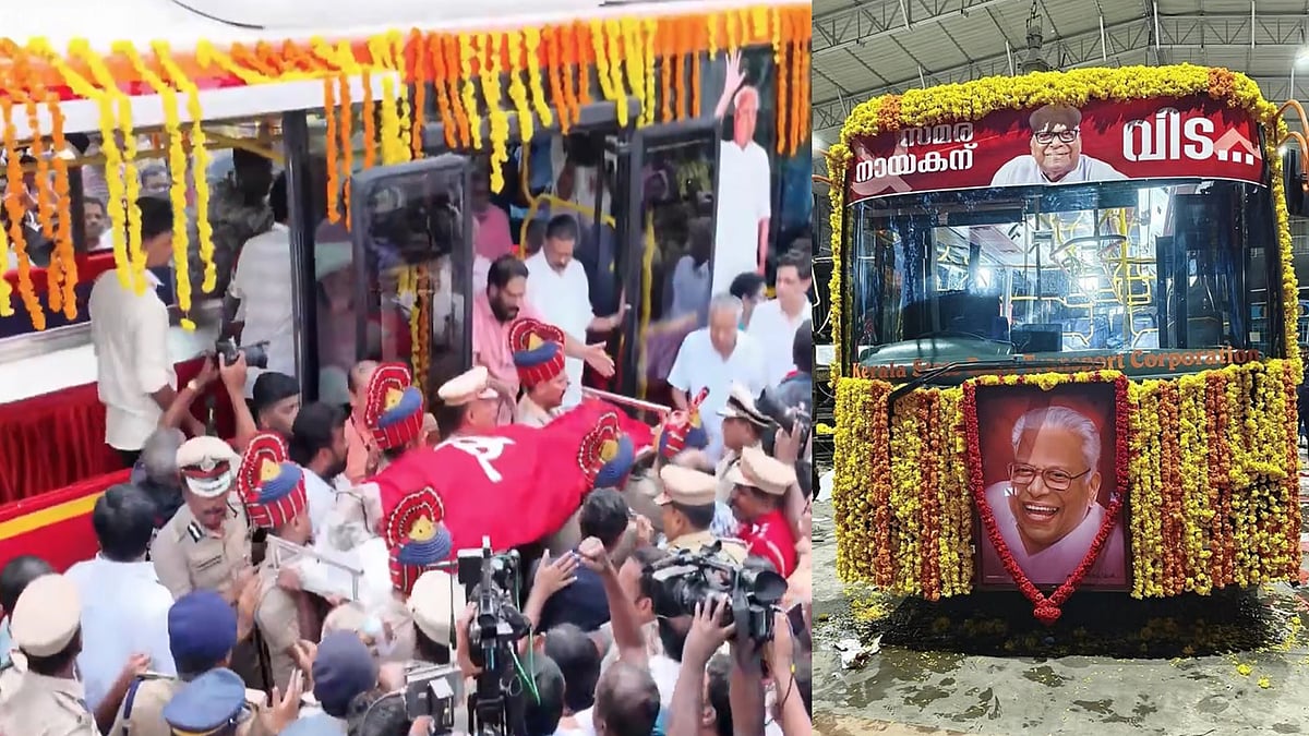 വിലാപയാത്രയ്ക്ക് പ്രത്യേകം സജ്ജമാക്കിയ എസി ലോ ഫ്‌ലോര്‍ ബസ്, ജനങ്ങള്‍ക്ക് വിഎസിനെ കാണാനും ആദരാഞ്ജലി അര്‍പ്പിക്കാനും സൗകര്യം 