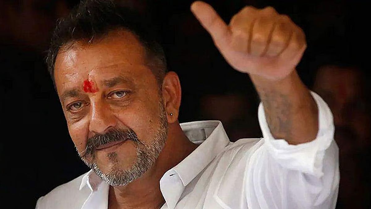 'കണ്ണാടിയില്‍ എന്നെ കണ്ട് പേടിയായി, ഞാന്‍ മരിക്കുകയായിരുന്നു; രക്ഷിക്കണമെന്ന് അച്ഛനോട് യാചിച്ചു'; ഇരുണ്ട നാളുകളെക്കുറിച്ച് സഞ്ജയ് ദത്ത് 