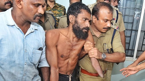 ഗോവിന്ദച്ചാമി ജയില്‍ ചാടിയ വിവരം ആദ്യം അറിഞ്ഞത് ജയിലുദ്യോഗസ്ഥരല്ല; തടവുകാരുടെ എണ്ണമെടുക്കുന്നതിലും വീഴ്ച