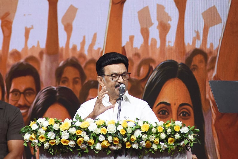 തമിഴ്‌നാട്ടില്‍ ഹിന്ദി 'നിരോധിക്കാന്‍' സ്റ്റാലിന്‍; നിയമ നിര്‍മാണം പരിഗണനയില്‍