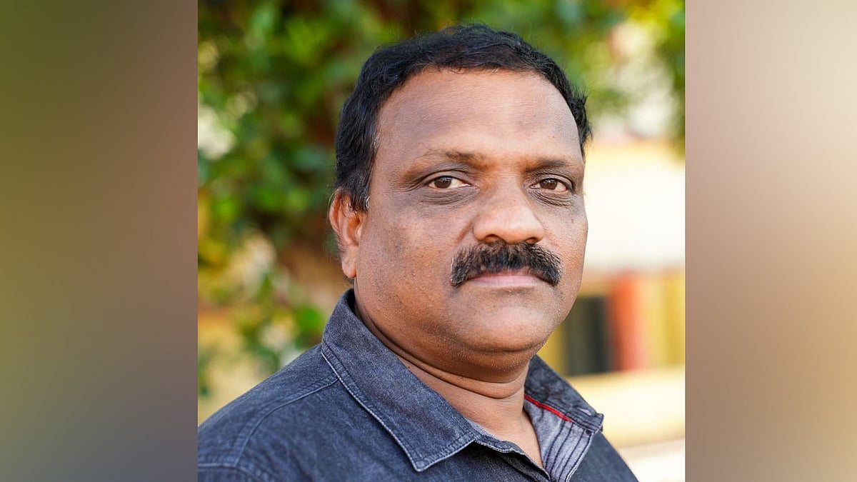 'കണ്ട പെലേരേം ചോമാരേം പോലും പാന്റും കോട്ടുമിട്ടെന്ന പേരില്‍ ഇല്ലംതീണ്ടിക്കണ കാലാ', അനുഭവം പങ്കുവെച്ച് എഴുത്തുകാരന്‍  വാസു എ കെ