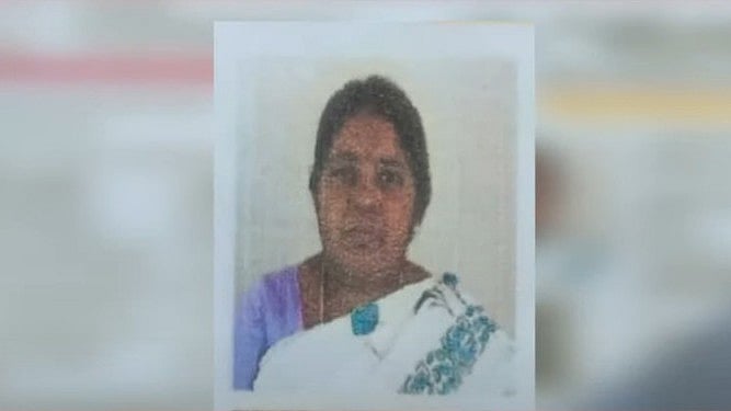 റോഡ് മുറിച്ചു കടക്കുന്നതിനിടെ കെഎസ്ആര്‍ടിസി ബസ്സ് ഇടിച്ചു; ഭര്‍ത്താവിന്റെ കണ്‍മുന്നില്‍ വച്ച് 62കാരിക്കു ദാരുണാന്ത്യം