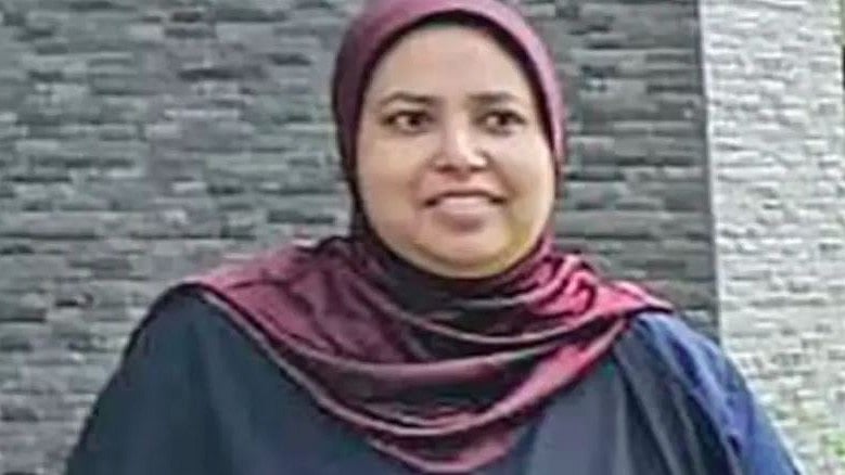 മികച്ച വനിതാ കര്‍ഷകയ്ക്കുള്ള അവാര്‍ഡ് വാങ്ങാന്‍ ജസ്‌നയില്ല; കോഴികള്‍ക്ക് തീറ്റ കൊടുക്കുന്നതിനിടെ പാമ്പ് കടിയേറ്റ് മരണം, നൊമ്പരം 