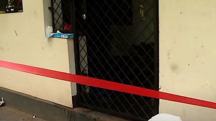 കണ്ണൂരില്‍ വീട്ടില്‍ കയറി യുവതിയെ തീ കൊളുത്തി കൊല്ലാന്‍ ശ്രമം, വെള്ളം ചോദിച്ചെത്തി ആക്രമണം