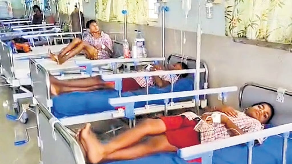സഹപ്രവര്‍ത്തകരുമായി തര്‍ക്കം, സ്‌കൂളിലെ വാട്ടര്‍ടാങ്കില്‍ അധ്യാപകന്‍ കീടനാശിനി കലര്‍ത്തി; 11 കുട്ടികള്‍ക്ക് ദേഹാസ്വാസ്ഥ്യം
