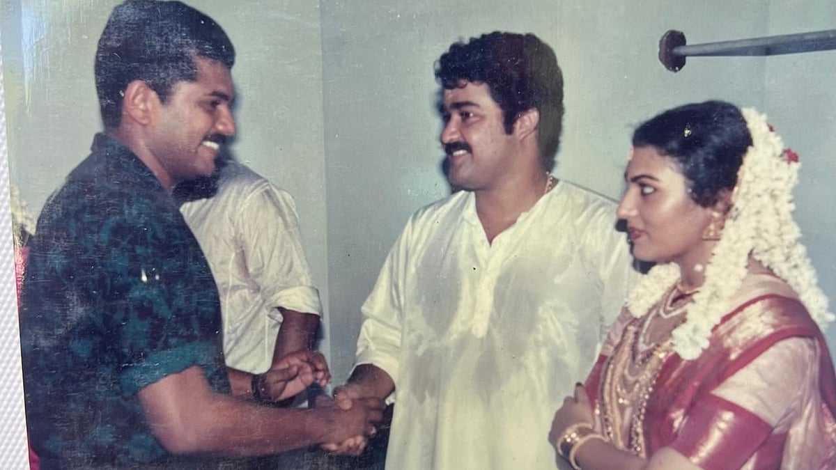 മോഹൻലാലിന് ആശംസ നേർന്ന് മുകേഷ്; ഓർമ പുതുക്കി പഴയകാല ചിത്രം