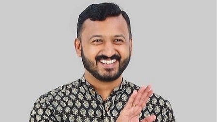 രാഹുലിനെതിരെ കേസുമായി മുന്നോട്ടുപോകാനില്ലെന്ന് യുവതികള്‍; നിയമോപദേശം തേടാന്‍ ക്രൈംബ്രാഞ്ച്