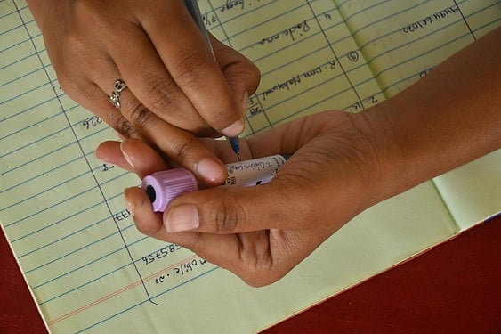 ബ്ലഡ് ബാങ്കില്‍ നിന്ന് രക്തം സ്വീകരിച്ചു; ഝാര്‍ഖണ്ഡില്‍ അഞ്ച് കുട്ടികള്‍ക്ക് എച്ച്‌ഐവി 