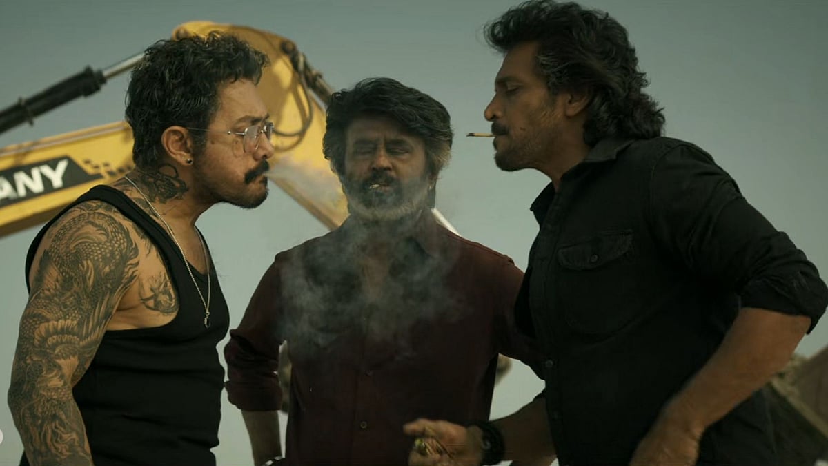 'രക്ഷപ്പെട്ട് ഓടുമ്പോഴാണോ തട്ടുദോശ തട്ടുന്നത്! എന്തുവാടാ കനക ഇതൊക്കെ?'; കൂലിയെ തുരത്തിയടിച്ച് ട്രോളന്മാര്‍