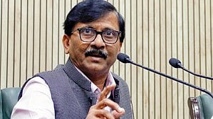 ഇന്ത്യയുടെ വിജയം 'ഒത്തുകളി'; പാകിസ്ഥാനിലേക്ക് പോയത് 50,000 കോടി; ആരോപണവുമായി സഞ്ജയ് റാവത്ത്