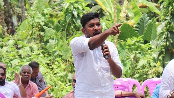 'സമരം തടഞ്ഞാല്‍ തല അടിച്ചുപൊളിക്കും'; പൊലീസിനെതിരെ ഭീഷണിയുമായി കെഎസ്‌യു നേതാവ്