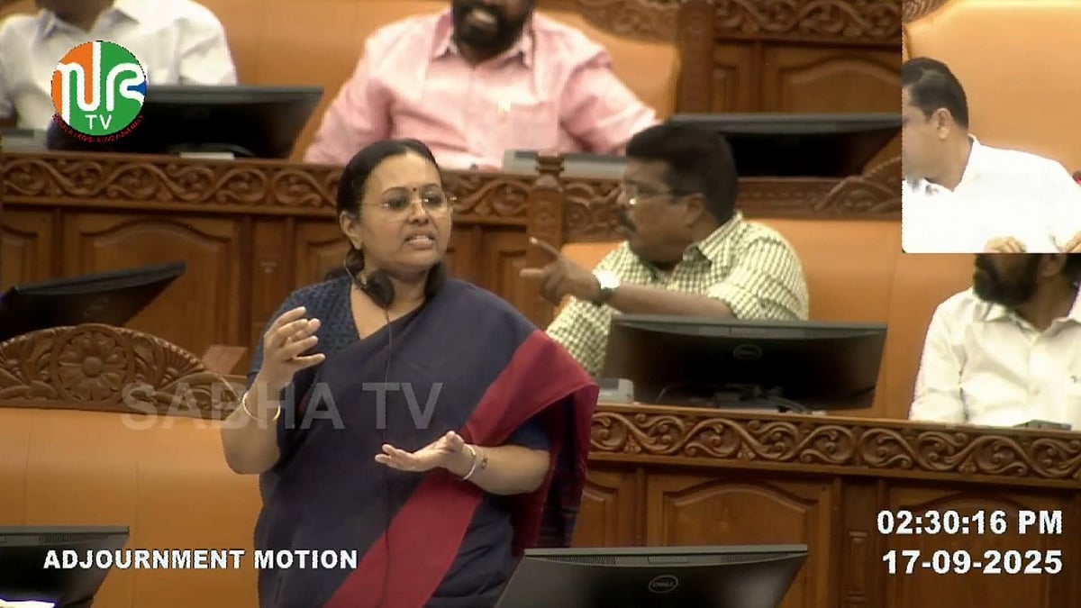 കപ്പിത്താന്‍ ഉണ്ടായിട്ടു കാര്യമില്ല, കപ്പല്‍ മുങ്ങിത്താണു; ആഞ്ഞടിച്ച് പ്രതിപക്ഷം; ആരോഗ്യരംഗത്തെ അടച്ചാക്ഷേപിക്കുന്നുവെന്ന് മന്ത്രി
