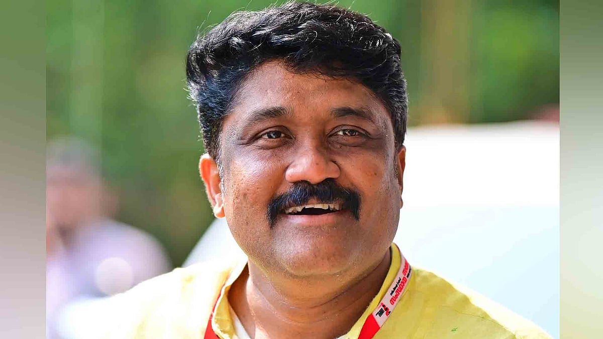 എ എ റഹീം എംപിക്കും കുടുംബത്തിനുമെതിരെ സൈബർ അധിക്ഷേപം; കേസെടുത്ത് പൊലീസ്