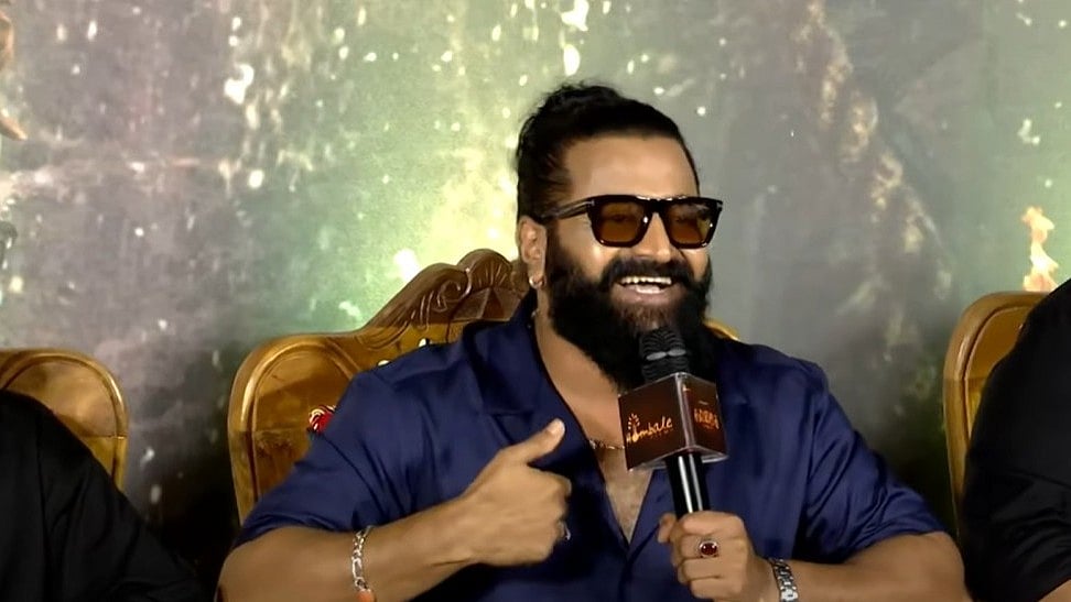 'അങ്ങനെ ആരെങ്കിലും പറയുമോ, അതൊക്കെ ചോദ്യം ചെയ്യാൻ ഞങ്ങളാരാ?; കാന്താരയുടെ പേരിൽ പ്രചരിച്ച വ്യാജ വാർത്തയെക്കുറിച്ച് ഋഷഭ് ഷെട്ടി