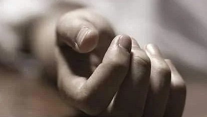 ജ്യൂസിൽ വിഷം കലക്കി ജീവനൊടുക്കാൻ ശ്രമം; കമിതാക്കളായ 23കാരനും 15കാരിയും ​ഗുരുതരാവസ്ഥയിൽ