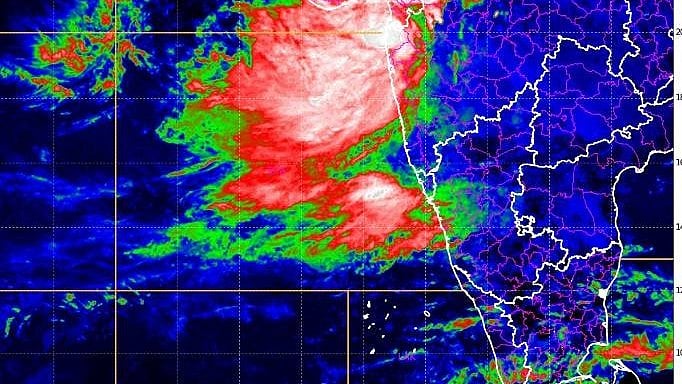 ബംഗാള്‍ ഉള്‍ക്കടലില്‍ ബുധനാഴ്ചയോടെ പുതിയ ന്യൂനമര്‍ദ്ദത്തിന് സാധ്യത; ഇന്നും നാളെയും മഴ, മുന്നറിയിപ്പ്