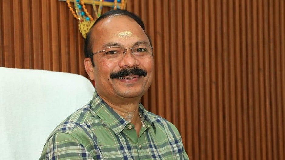 ശബരിമല സ്വര്‍ണക്കൊള്ള: പി എസ് പ്രശാന്ത് അറസ്റ്റിൽ
