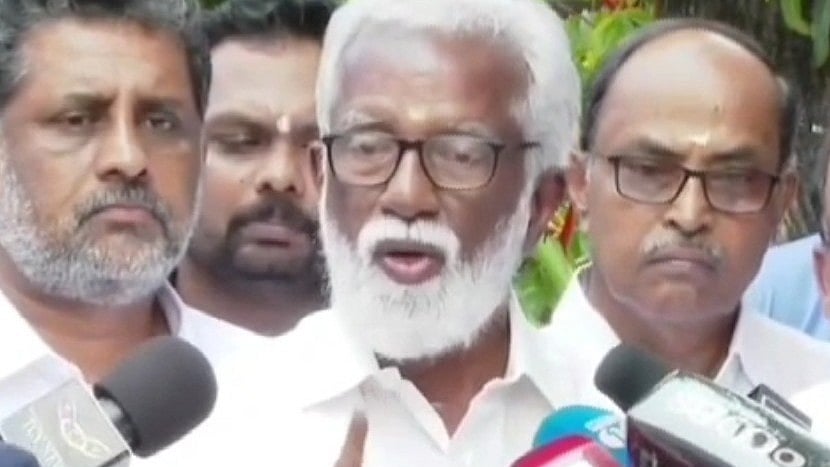 ശബരിമല സ്വര്‍ണപ്പാളി വിഷയത്തില്‍ സിബിഐ അന്വേഷണം വേണം: കുമ്മനം രാജശേഖരന്‍