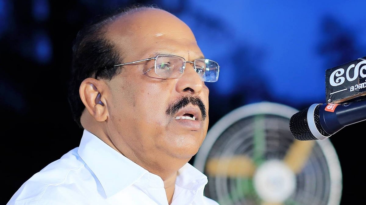 'സ്വർണ്ണപ്പാളി മോഷ്ടിച്ചതിലും കേരളം നമ്പർ വണ്‍'; കോണ്‍ഗ്രസ് പരിപാടിയില്‍ ജി സുധാകരൻ
