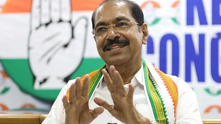 'കേരളത്തില്‍ നിന്ന് രാജ്യം മൊത്തം പ്രവര്‍ത്തിക്കാമല്ലോ?, കെസി വേണുഗോപാല്‍ അങ്ങനെയല്ലേ?'