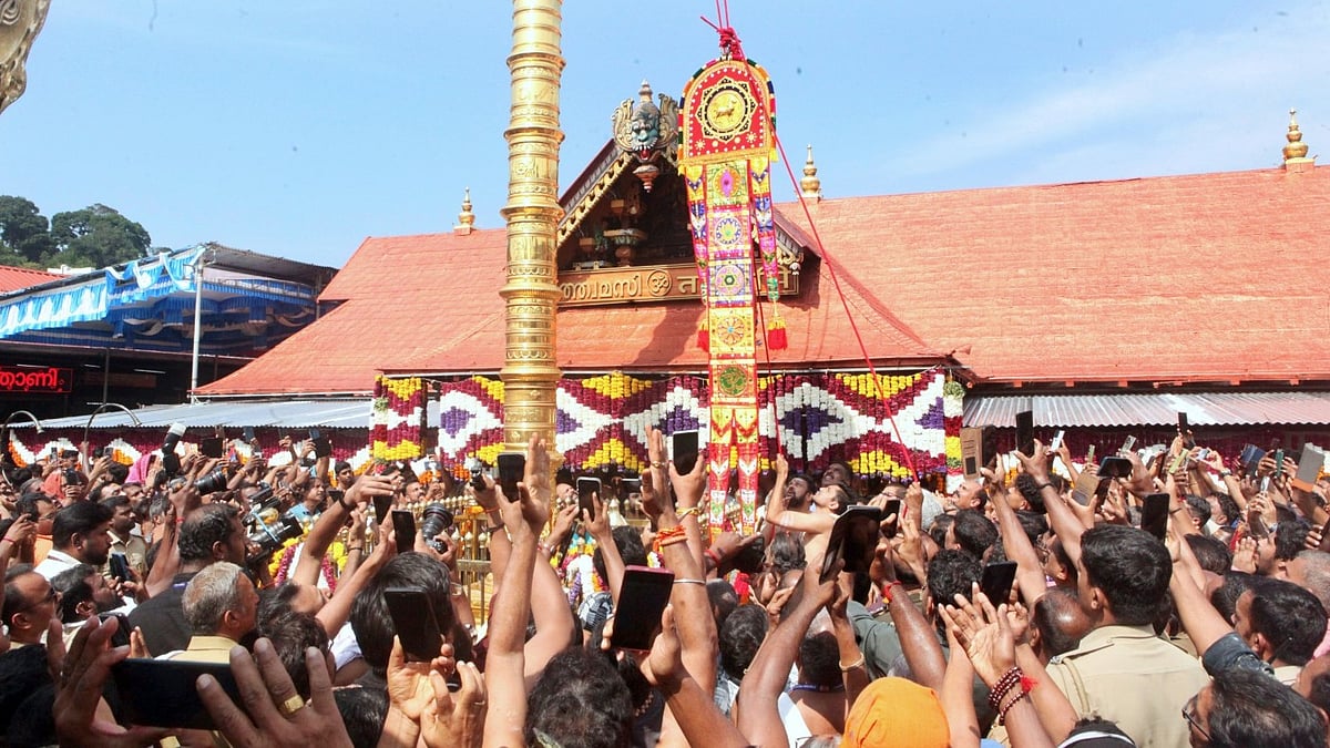 ശബരിമല പഴയ കൊടിമരത്തിലെ വാജി വാഹനം തിരിച്ചെടുക്കണം; ദേവസ്വം ബോര്‍ഡിനോട് തന്ത്രി കണ്ഠരര് രാജീവര്
