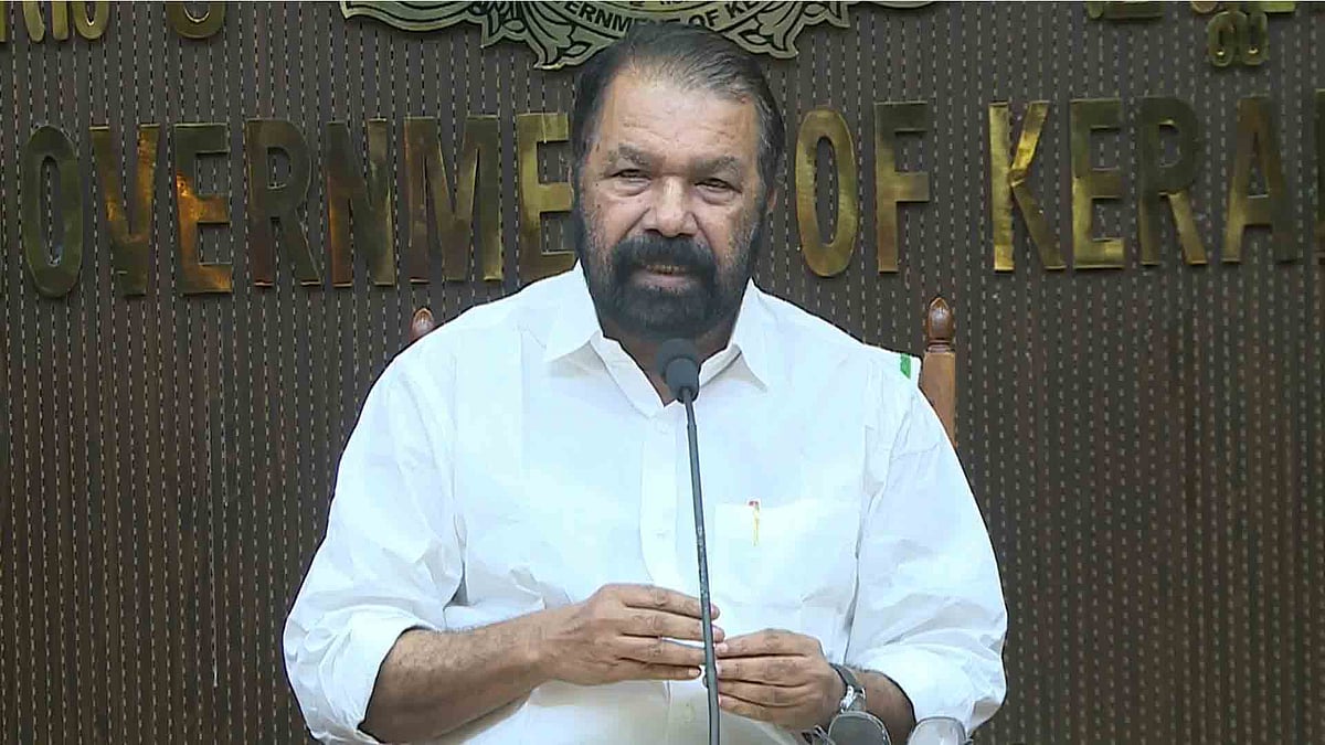 'ലോക ബാങ്ക് ഫണ്ട് വാങ്ങിയിട്ടില്ലേ?, കാലഘട്ടത്തിന് അനുസരിച്ച് നയങ്ങള്‍ മാറ്റിയിട്ടുണ്ട്'