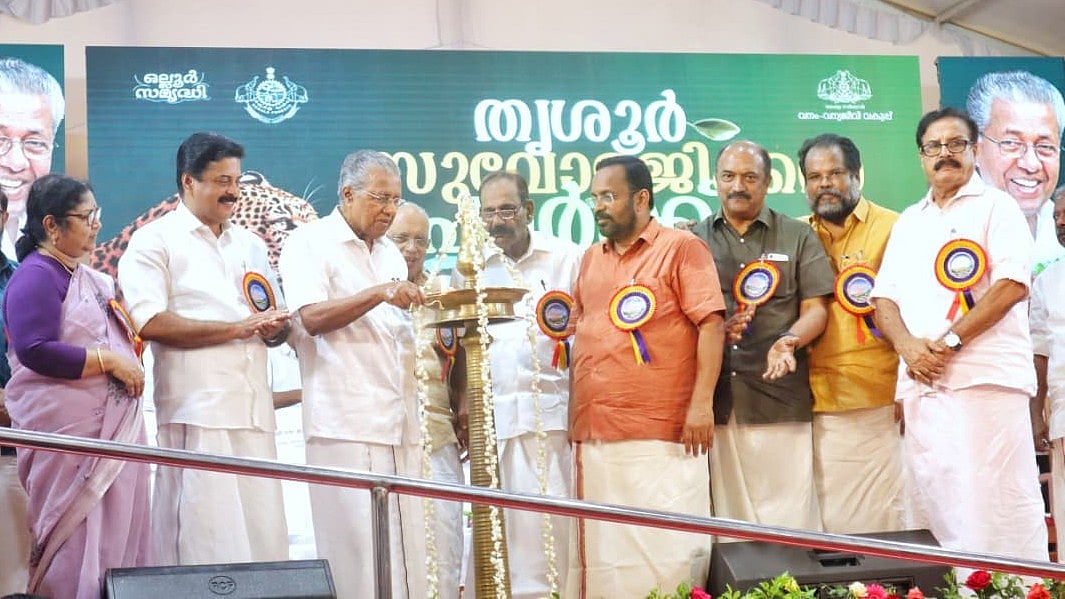 '4 പതിറ്റാണ്ടിന്റെ സ്വപ്നം'; പുത്തൂരിലെ സുവോളജിക്കൽ പാർക്ക് നാടിനു സമർപ്പിച്ചു; 'കിഫ്ബി'യെ പുകഴ്ത്തി മുഖ്യമന്ത്രി (വിഡിയോ)