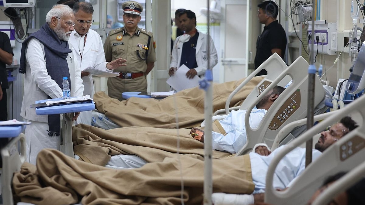 'വേഗം സുഖം പ്രാപിക്കട്ടെ'; ഭൂട്ടാനില് നിന്നെത്തിയതിന് പിന്നാലെ ആശുപത്രിയിലെത്തി മോദി