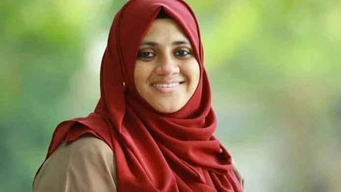 പാര്‍ട്ടി അംഗം പോലുമല്ല, സ്വന്തക്കാരെ സ്ഥാനാര്‍ഥിയാക്കി; സിപിഐയില്‍ നിന്ന് രാജിവച്ച് കൊച്ചി ഡെപ്യൂട്ടി മേയര്‍